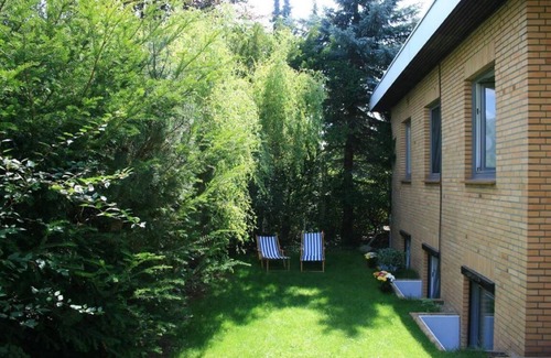 Kreideberg Apartment | Quiet and close to the center, garden area, free parking, bus connection, WiFi