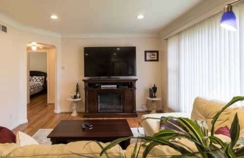 Oak Park House | Quiet and confortable