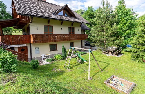 Bled Apartment | Quiet and Cosy Duplex Apartment with Balcony and Garden