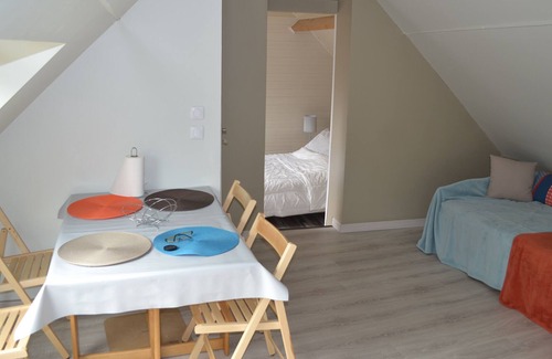 Crecy-en-Brie Apartment | Quiet and cozy 10 minutes from Disneyland Paris