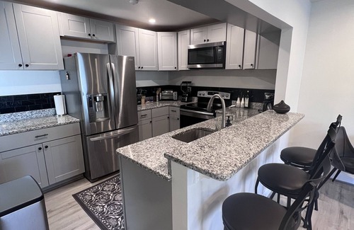 McLean Condo | Quiet and Cozy | 2BR in Tysons | Parking + Metro