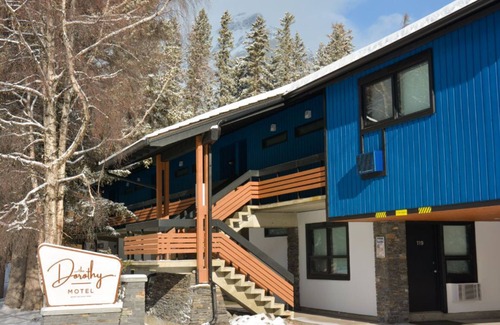 Banff Apartment | Quiet and Cozy Space in Banff!