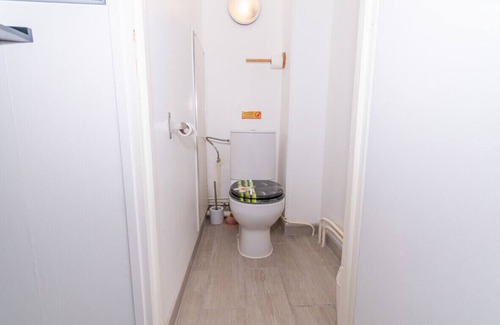 Puttelange-aux-Lacs Apartment | Quiet and Comfortable Zen Room