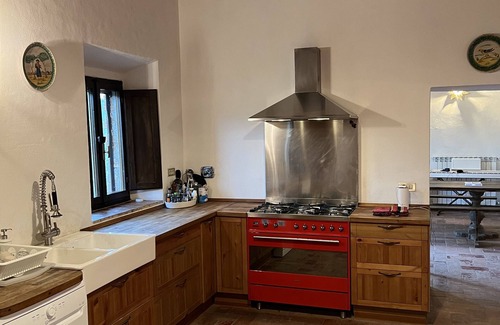 Castellina in Chianti Villa | Quiet and Beautiful Property, Large Pool, Airco in bedrooms