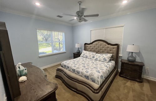 Zephyrhills House | Quiet and Peaceful Guest House