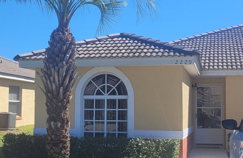 Fedhaven Villa | Quiet and peacefull villa,3bed,full kitchen,washer and dryer,AC and more.