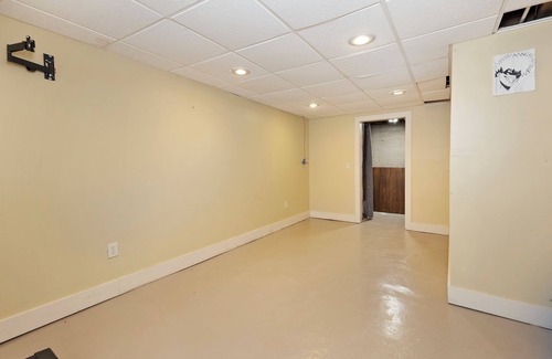 Fort Atkinson House | Quiet and Picturesque Riverfront 3bed House for Rent