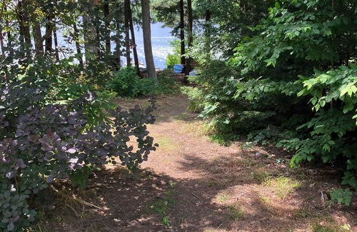 Weeks Mills House | Quiet and private lake front home with hot tub