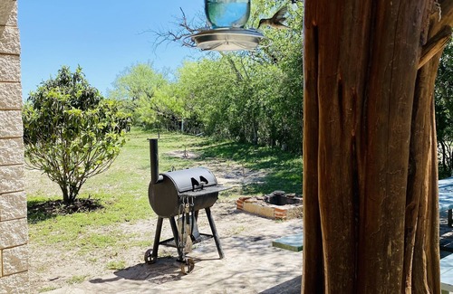 Rio Frio House | Quiet and relaxing cabin - BEAUTIFUL FRIO RIVER FRONTAGE on 26 ACRES