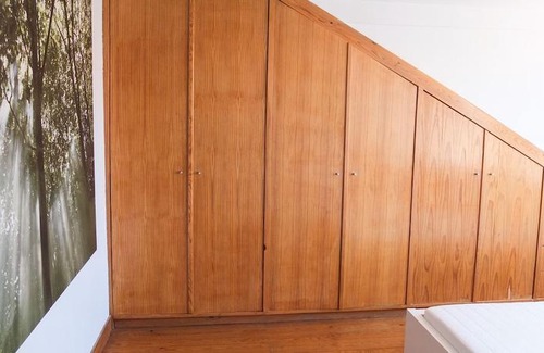 Santo Amaro Apartment | Quiet and Sunny central Lisbon apartment