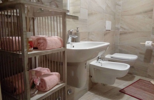 Pigra Apartment | QUIET APARTMENT FOR LOVERS OF THE LAKE AND MOUNTAIN TREKKING