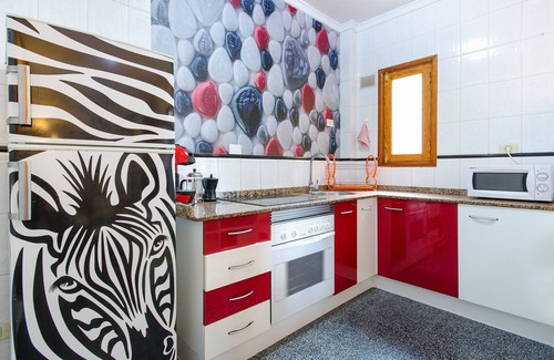 Arrecife Apartment | Quiet Apartment in Central Location with Wi-Fi; Pets Allowed