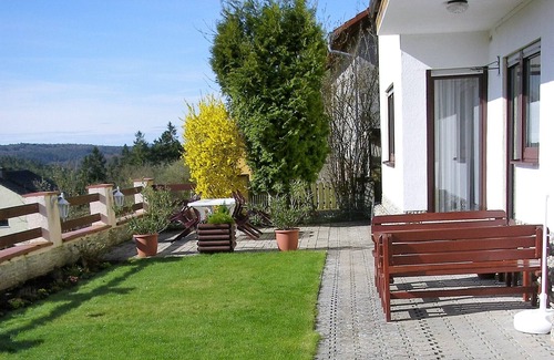 Esthal Apartment | Quiet apartment with beautiful views