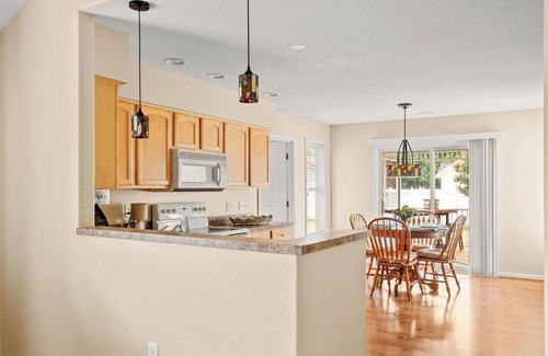 Ocean View House | Quiet Beach Cottage with PRIVATE POOL