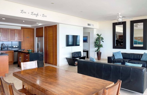 Puerto Penasco Condo | Quiet Beachfront Condo with Pools & Private Beach #401