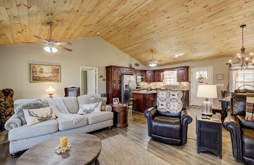 Blairsville House | Quiet Cabin Mountain Retreat UC STR #021754