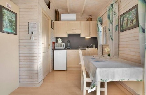 Roquebrune-sur-Argens Ski Chalet | Quiet chalet 10 minutes from the beach