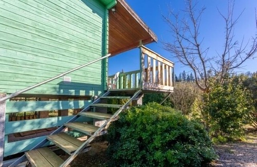 Roquebrune-sur-Argens Ski Chalet | Quiet chalet 10 minutes from the beach