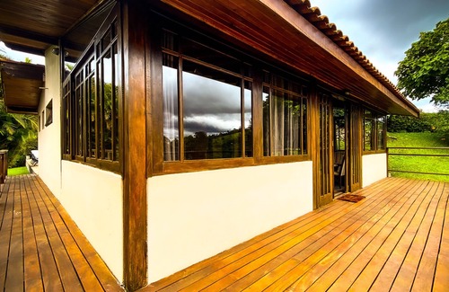 Sao Roque Ski Chalet | Quiet chalet with pool