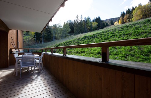 Les Avanchers-Valmorel Apartment | Quiet, close to center - Ski-In/Out , Parking, Linen . Cleaning paid separately.