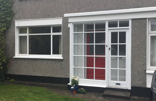 Roscoe House | Quiet, comfortable house in town,