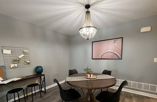 Helena Condo | Quiet condo near Carroll College , shopping , restaurants and downtown Helena .
