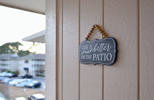 Little River Condo | Quiet condo with king suite 4 miles from the beach,private balcony,pool hot tub.