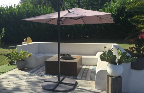 Biarritz House | Quiet contemporary villa with heated pool. (From 15/05)