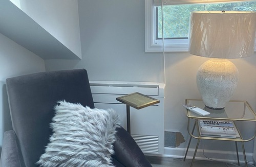 Greenwich House | Quiet Convenient Downtown Large Sunny Unit with Newly Renovated Private Bathroom