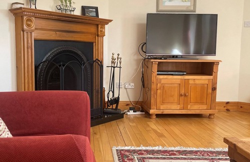 Dingle House | Quiet, Country 'Home Away from Home' - Dingle, County Kerry
