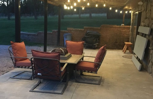 Custer House | Quiet country location on 5 acres -enjoy the beautiful evenings while you relax.