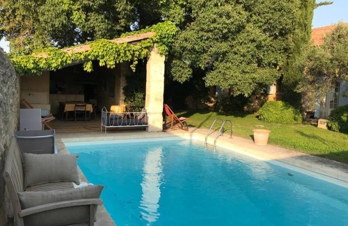 Fontvieille House | Quiet countryside in the heart of the village