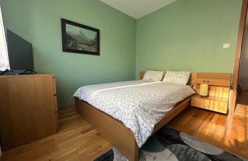 Fabryczna Apartment | Quiet enclave near the airport