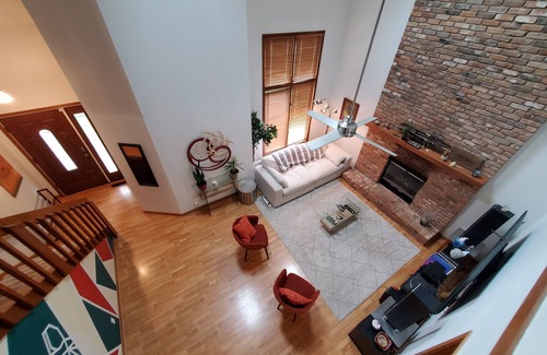 Wayne House | Quiet, Family-friendly Abode on Indy's Westside with a Tranquil backyard pond!