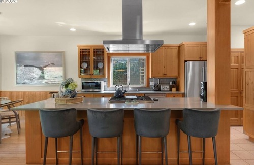 Cannon Beach House | Quiet forested retreat in Cannon Beach