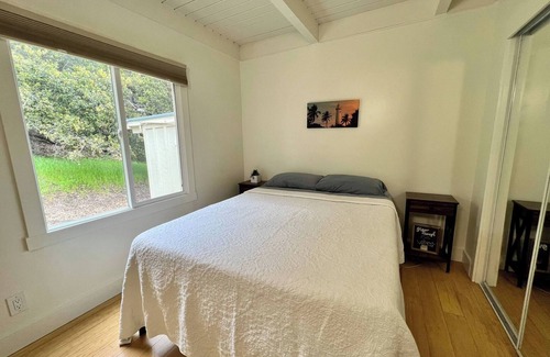 Belmont Bed & Breakfast | Quiet Garden Oasis | Sunset View | Parking | 1/1