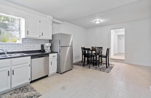 Bethelridge House | Quiet getaway, 15-20 minutes to Lake Cumberland and 5 mins to downtown Somerset