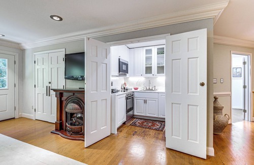 Long Green Apartment | Quiet Getaway w/Deck: 18 Mi to Downtown Baltimore