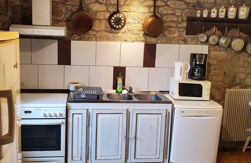 Noues de Sienne House | Quiet gîte on the edge of a forest, ideal for families with pets except cats.
