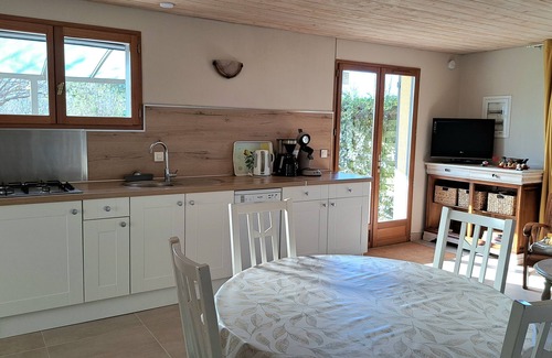 Bregnier-Cordon House | Quiet gite in the Ain countryside, located along the "voie verte" greenway.