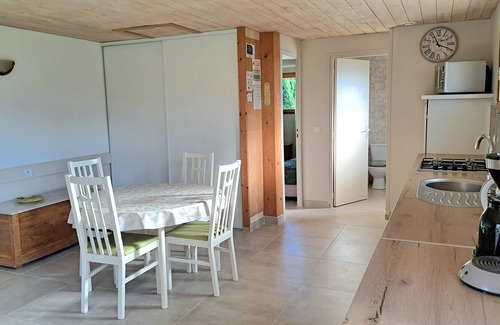 Bregnier-Cordon House | Quiet gite in the Ain countryside, located along the "voie verte" greenway.