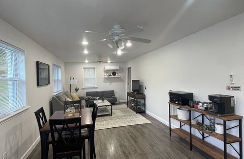 Wagontown House | Quiet home, centrally located in Lancaster County!