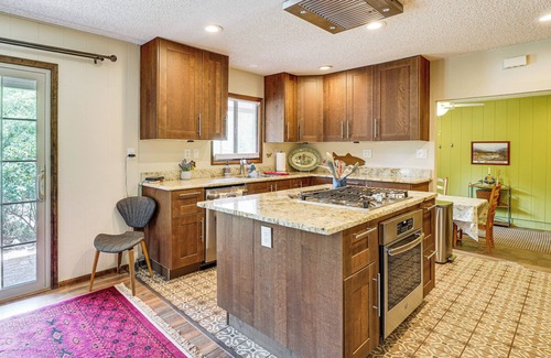 Patagonia House | Quiet Home w/Garden ~ 7 Mi to Patagonia Lake!