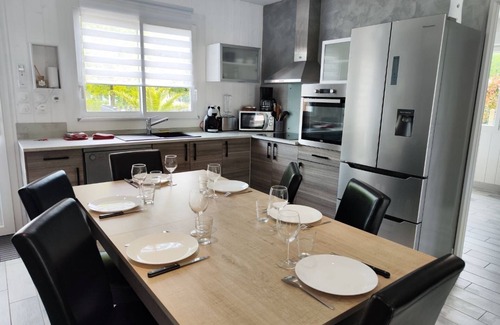 Grayan-Et-L'Hopital Villa | Quiet house with heated swimming pool near soulac/mer, montalivet.
