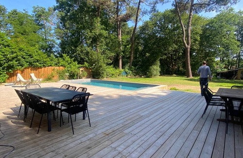 Grayan-Et-L'Hopital House | Quiet house with pool close to Soulac and ocean beaches.