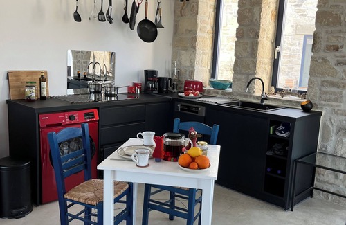 Pitsidia House | Quiet house in southern Crete, picturesque sea and mountain views, beach within walking distance