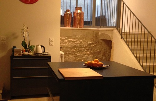 Arles City Centre Apartment | Quiet house in the historic center of Arles, classified 17th century with Patio