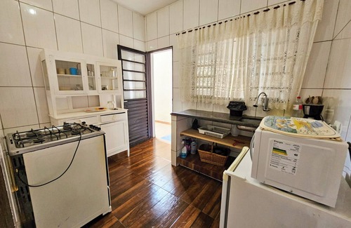 Brotas House | Quiet house near Parque dos Saltos!