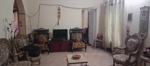 Al-Badrashayn House | Quiet house on the Nile River