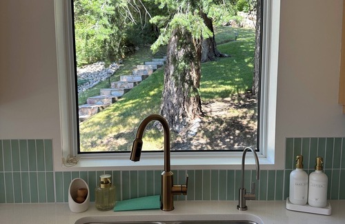 Vernon Cottage | Quiet lakeside cottage getaway close to mountain bike and hiking trails.